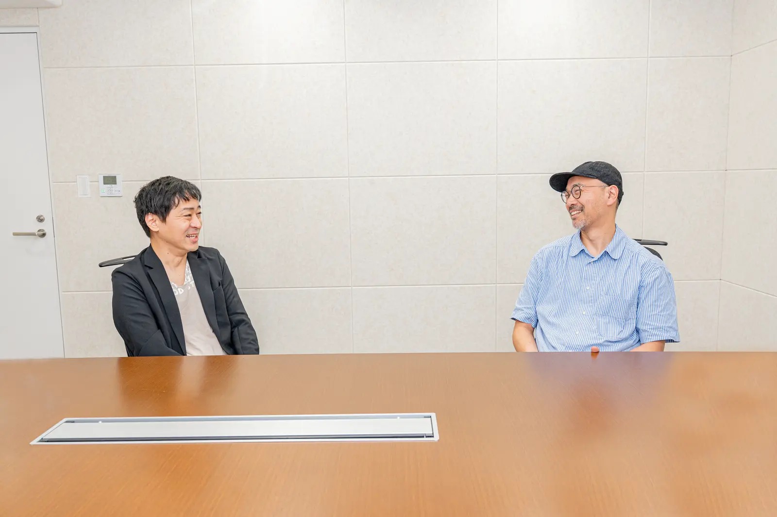 対談する松井優征さんと加藤隆生さん
